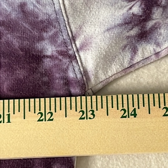 MTV Music Television Long Sleeve Sweatshirt Womens Size XXL Purple White TieDyed - Picture 5 of 9